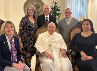 Il Papa riceve un gruppo trans