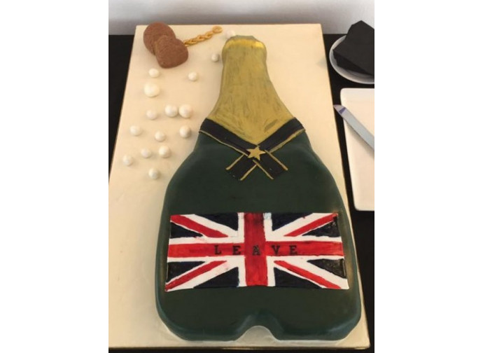 Torta per celebrare la Brexit Torta per celebrare la Brexit