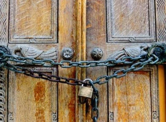 Stop alle Messe in tutta Italia, c'è aria di Cina