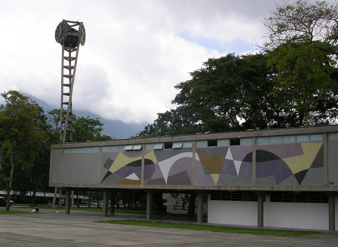 Caracas, Città Studi