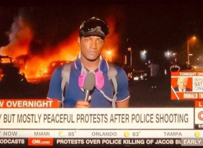 Proteste "pacifiche" a Kenosha, secondo la CNN Proteste "pacifiche" a Kenosha, secondo la CNN
