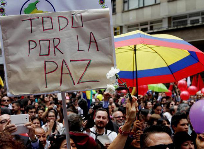 Colombia, manifestazione per la pace
