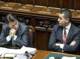 Il governo è diviso dal Mes. Salvagente da Berlusconi
