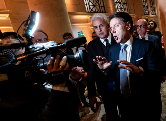 I media denunciano le contraddizioni dei politici, ma solo di una parte