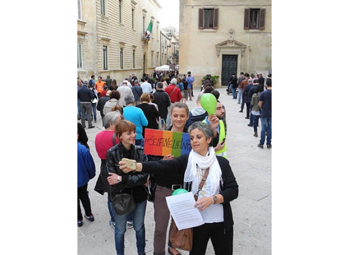 Contromanifestazione a Lecce Contromanifestazione a Lecce