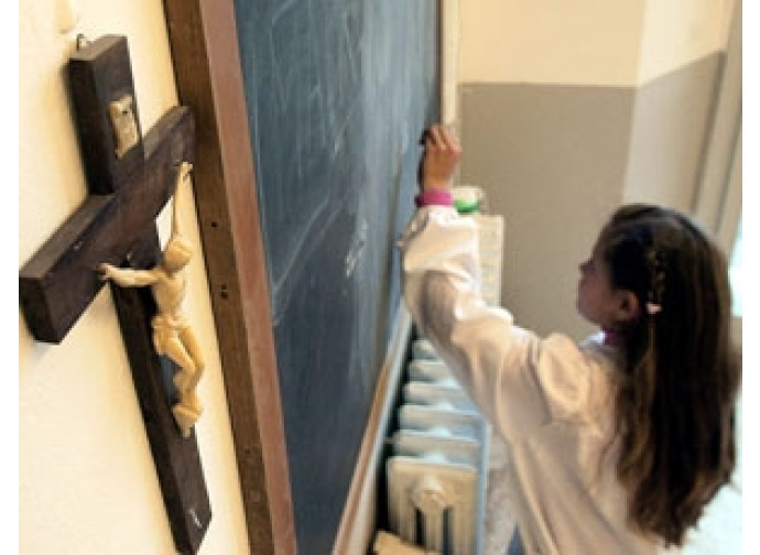 crocefisso a scuola crocefisso a scuola