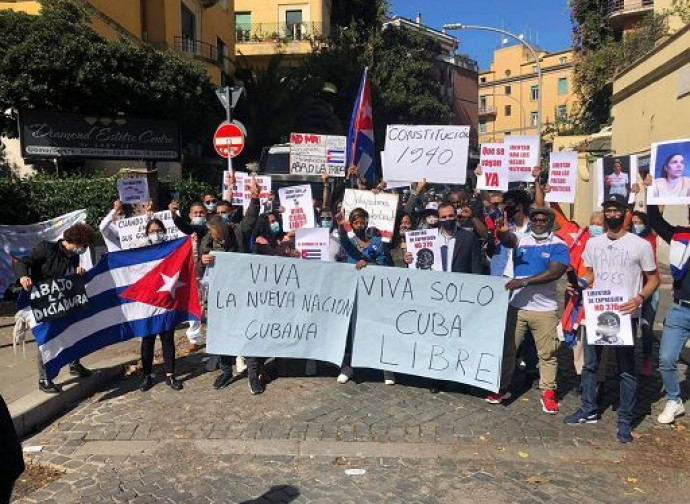 La manifestazione dei cubani a Roma