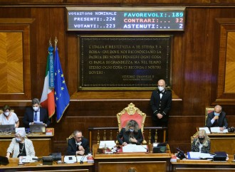 Abuso dei decreti sanitari, forzatura della Costituzione