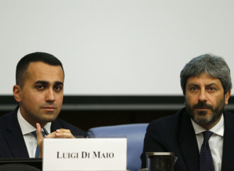 Nella maggioranza giallo-rossa una scissione tira l'altra