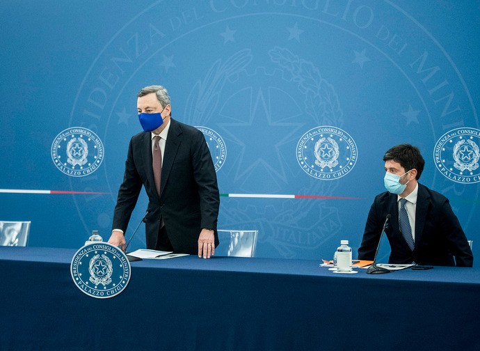 Draghi e il ministro Speranza Draghi e il ministro Speranza