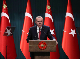 Erdogan anticipa il voto, per prendersi tutto il potere