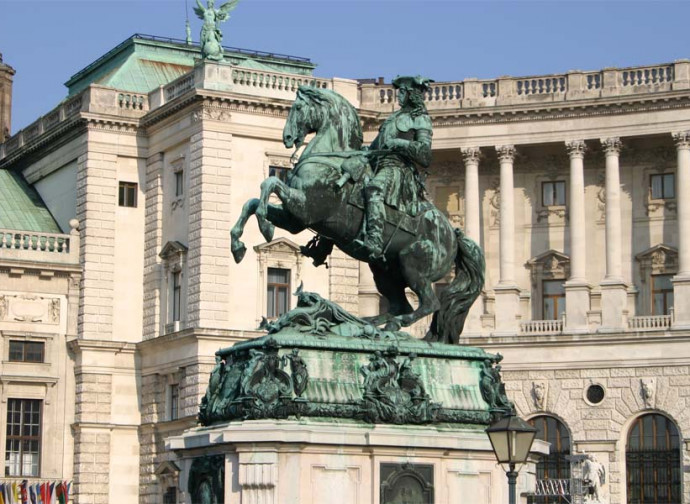 La statua di Eugenio di Savoia a Vienna La statua di Eugenio di Savoia a Vienna