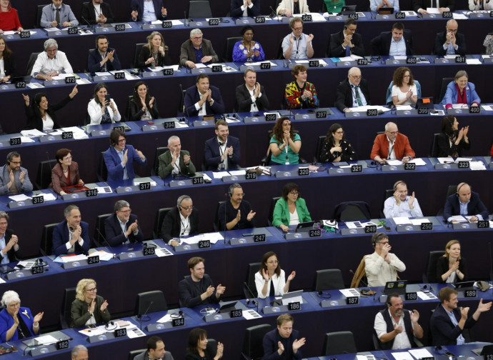 Parlamento europeo dopo il voto Parlamento europeo dopo il voto
