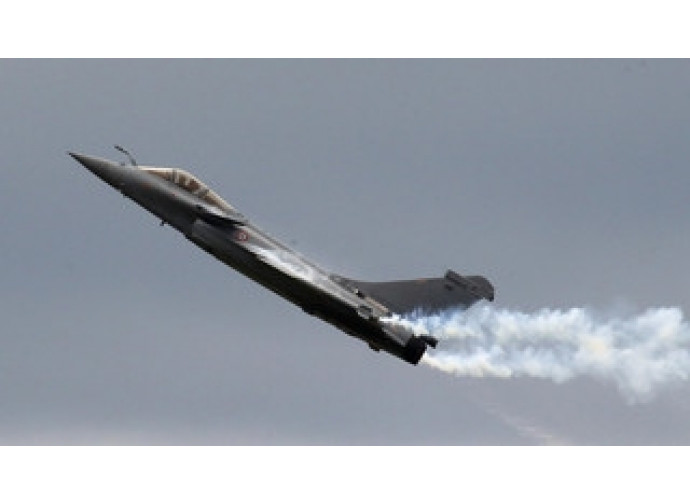 F-16 egiziano in volo F-16 egiziano in volo