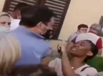 Aggressioni a Selvi e Salvini, ma la sinistra non si indigna