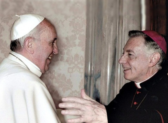 Papa Francesco e mons. Aguer