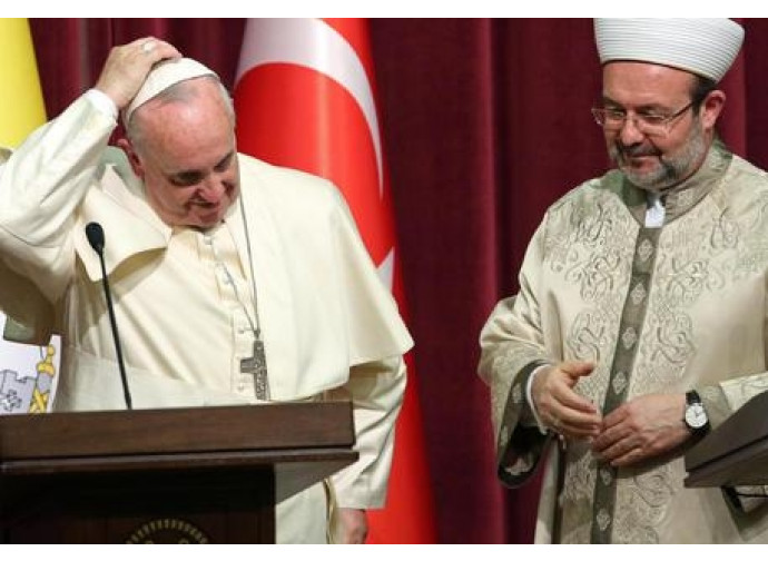 Papa Francesco e il Gran Muftì turco Papa Francesco e il Gran Muftì turco