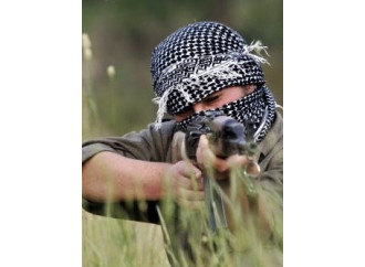 La guerra ai curdi fa bene solo al Califfo