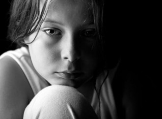 Se tuo figlio compra ormoni per diventare trans