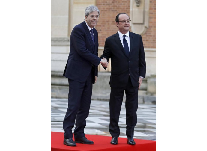 Gentiloni e Hollande Gentiloni e Hollande