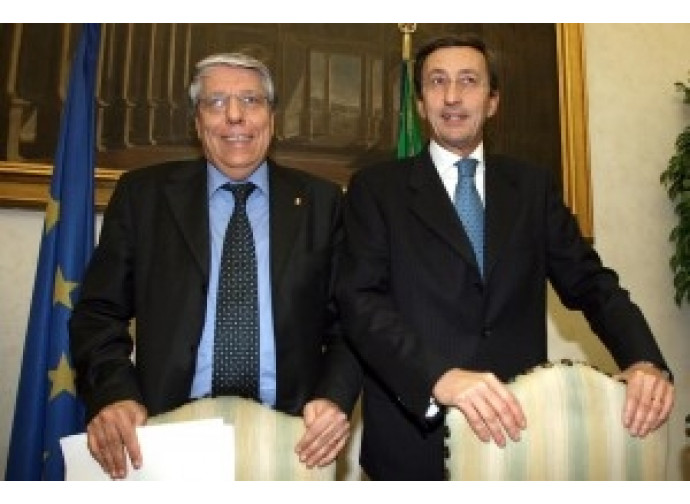 Giovanardi e Fini Giovanardi e Fini