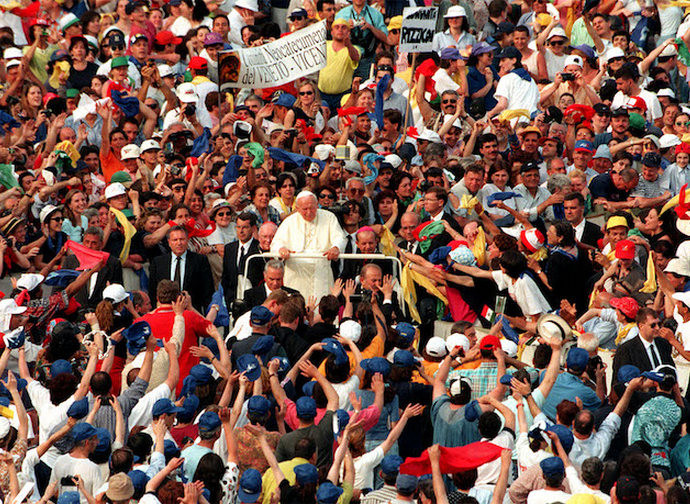 L'incontro dei movimenti con Giovanni Paolo II