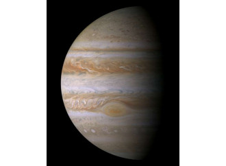 Juno, viaggio all'origine del sistema solare