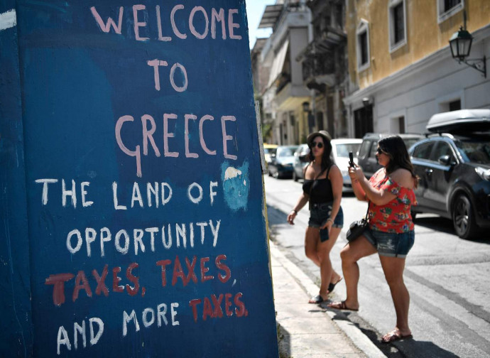 "Benvenuti in Grecia, terra di opportunità: tasse, tasse e ancora tasse"