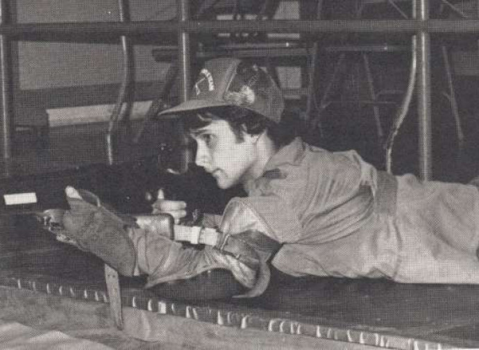 Studente Usa in esercitazione con il suo fucile, negli anni '80