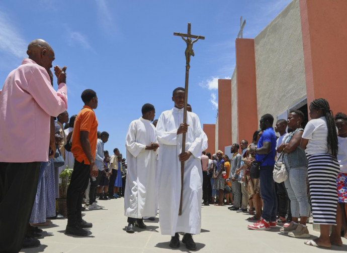 Processione ad Haiti (La Presse)