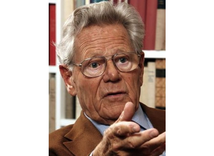 Il teologo Hans Kung Il teologo Hans Kung