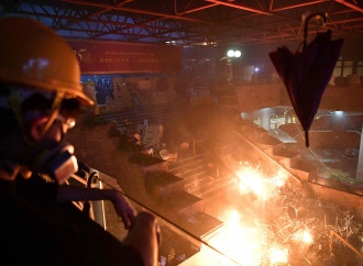 La battaglia di Hong Kong, appello dei cattolici per evitare il disastro