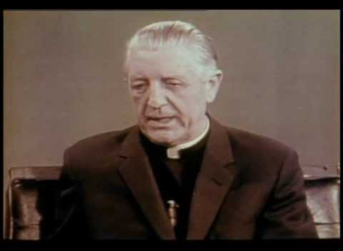 Il cardinale Suenens Il cardinale Suenens