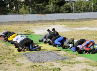 Verifiche posticipate nella scuola laica che cede al Ramadan