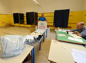 Referendum flop: la Sinistra riempie la piazza, ma non le urne