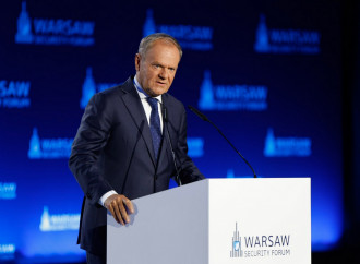 Tusk fa partire le purghe contro gli oppositori