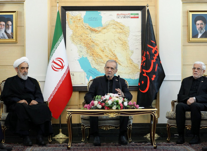 Incontri sulla gestione dello Stretto di Hormuz (ImagoEconomica via Paddolat)