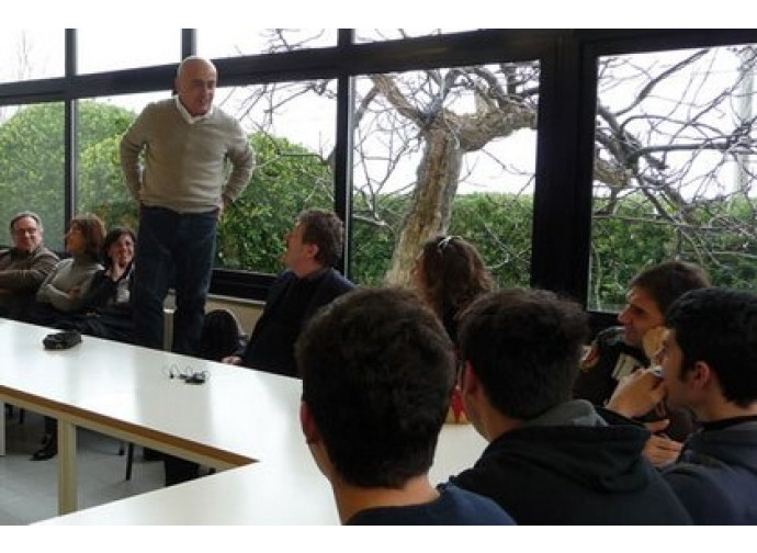Il comico Paolo Cevoli in comunità a Pesaro Il comico Paolo Cevoli in comunità a Pesaro