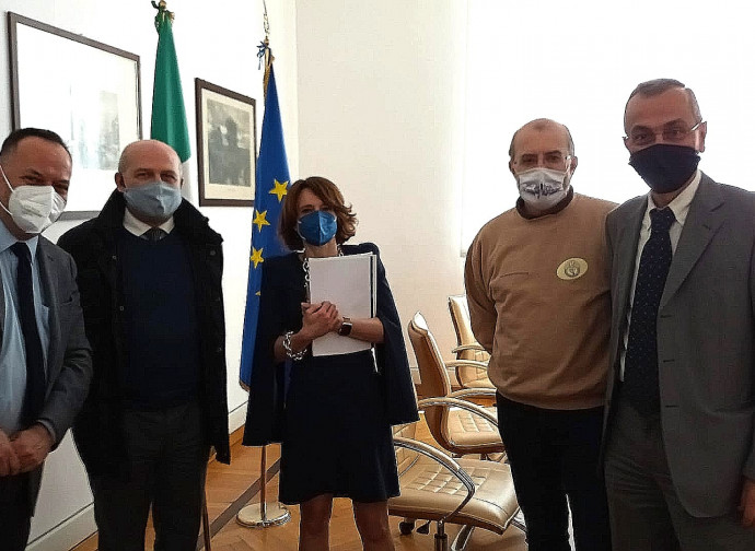 L'incontro tra il ministro Bonetti e l'ANFN L'incontro tra il ministro Bonetti e l'ANFN