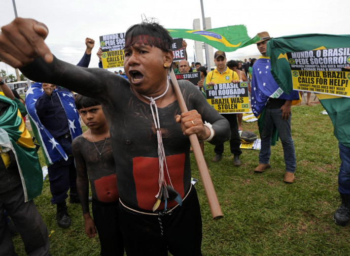 Tserere Xavante uno dei capi indios pro Bolsonaro