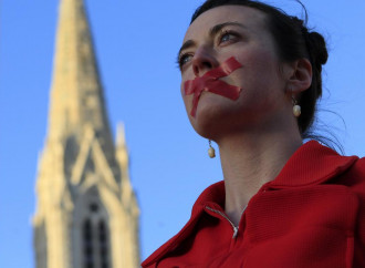 Aborto in Irlanda: la Chiesa tace e punta sul sociale