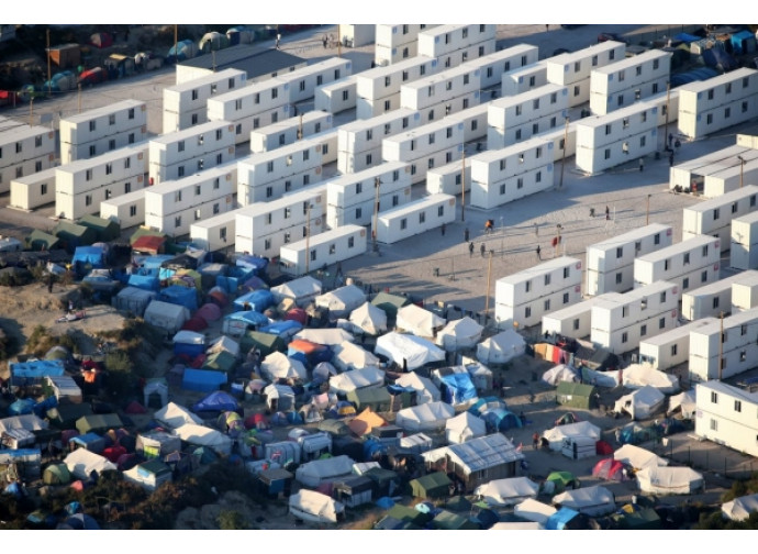 La "giungla" di Calais La "giungla" di Calais