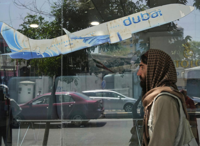 All'aeroporto di Kabul (La Presse)