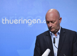 Merkel vince la battaglia contro i "nazisti" in Turingia