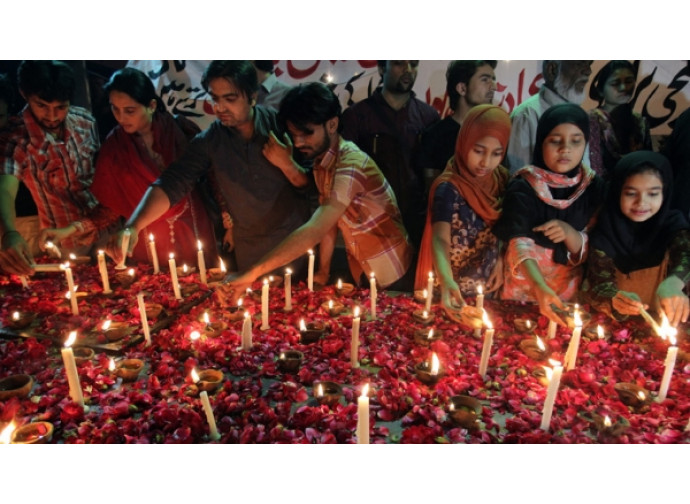 Lahore, esequie Lahore, esequie