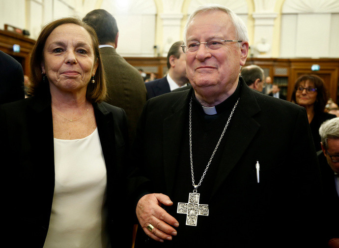 Il ministro Lamorgese con il cardinale Bassetti Il ministro Lamorgese con il cardinale Bassetti