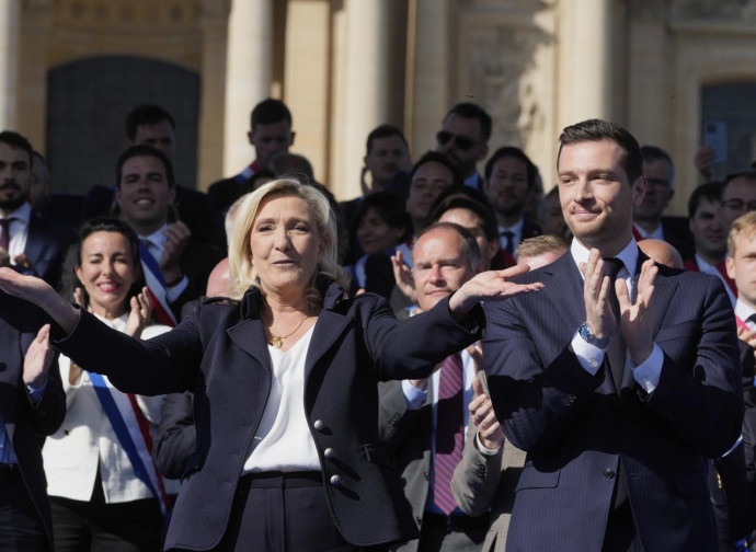 Marine Le Pen (a sinistra), Jordan Bardella (a destra) (La Presse) Marine Le Pen (a sinistra), Jordan Bardella (a destra) (La Presse)