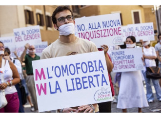 Dottrina gender nelle scuole, il governo ci marcia