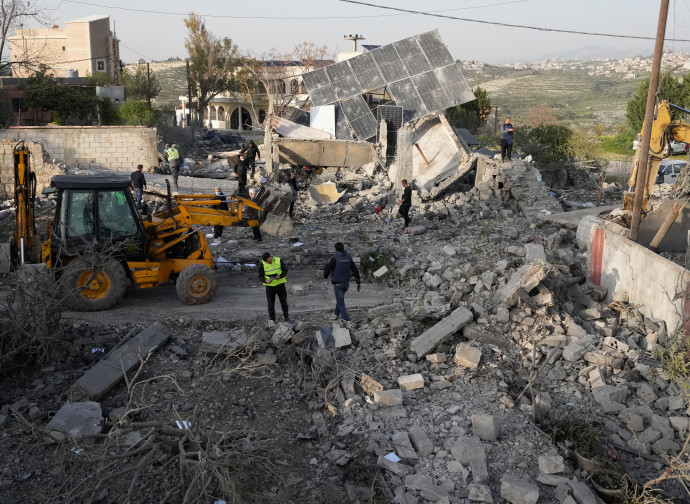 Libano, bombardamenti sui villaggi del sud (AP)