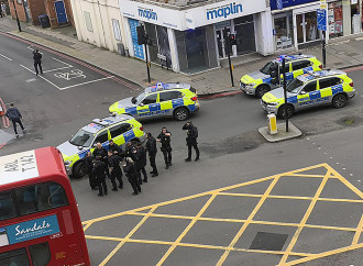 Londra, jihadista appena scarcerato torna a colpire